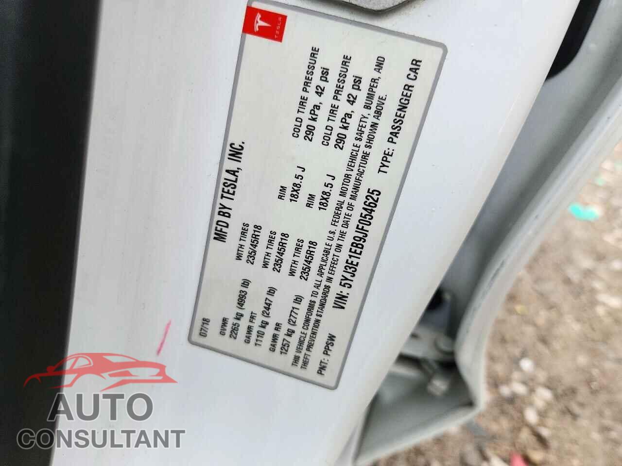 TESLA MODEL 3 2018 - 5YJ3E1EB9JF054625