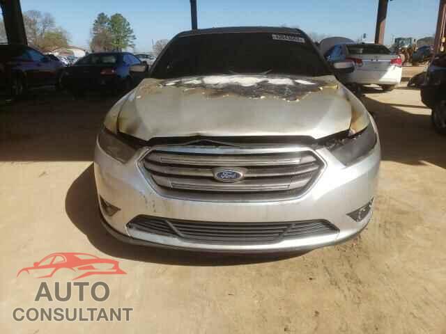 FORD TAURUS 2015 - 1FAHP2E92FG206413