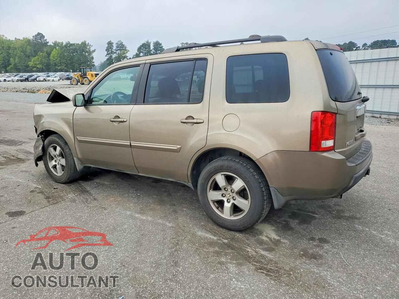 HONDA PILOT 2010 - 5FNYF4H53AB007732