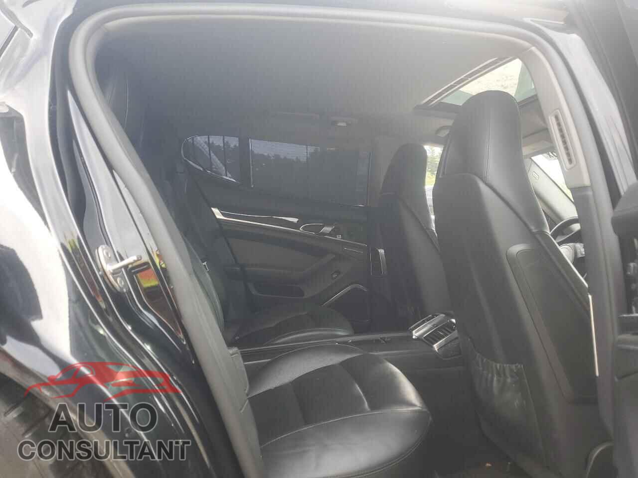 PORSCHE PANAMERA 2011 - WP0AB2A76BL060047