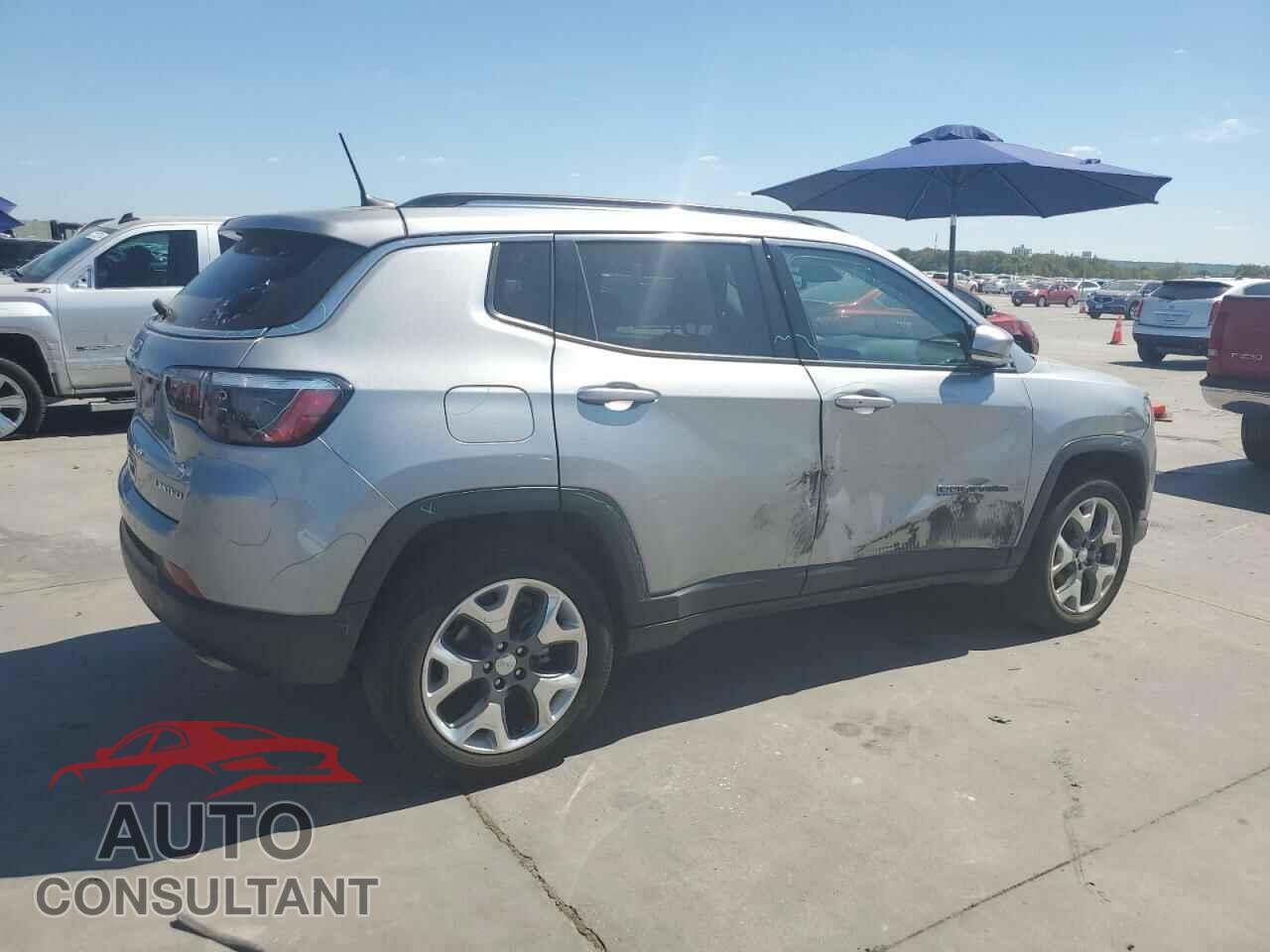 JEEP COMPASS 2021 - 3C4NJDCB8MT528028