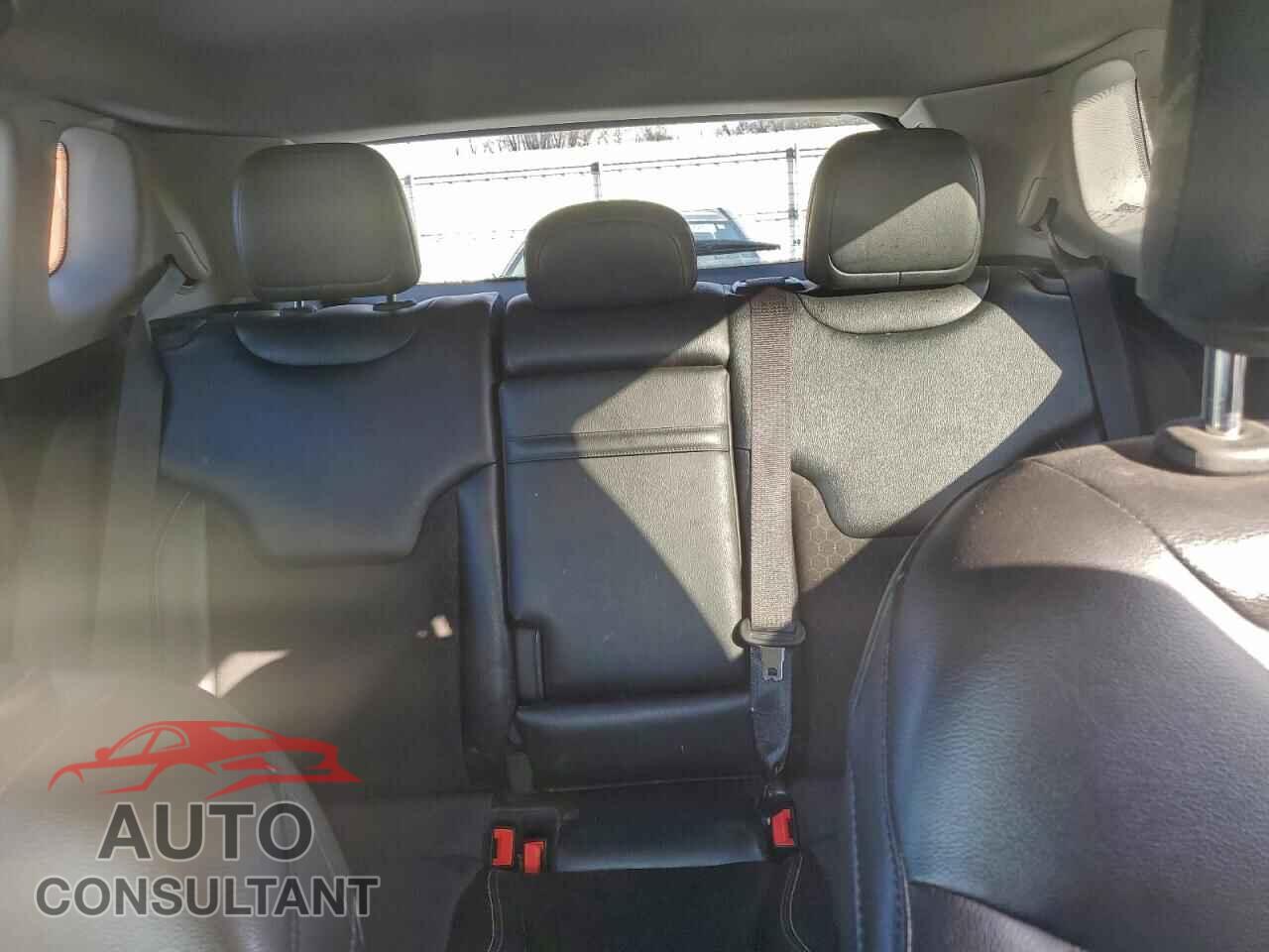 JEEP COMPASS 2017 - 3C4NJDBB0HT596900