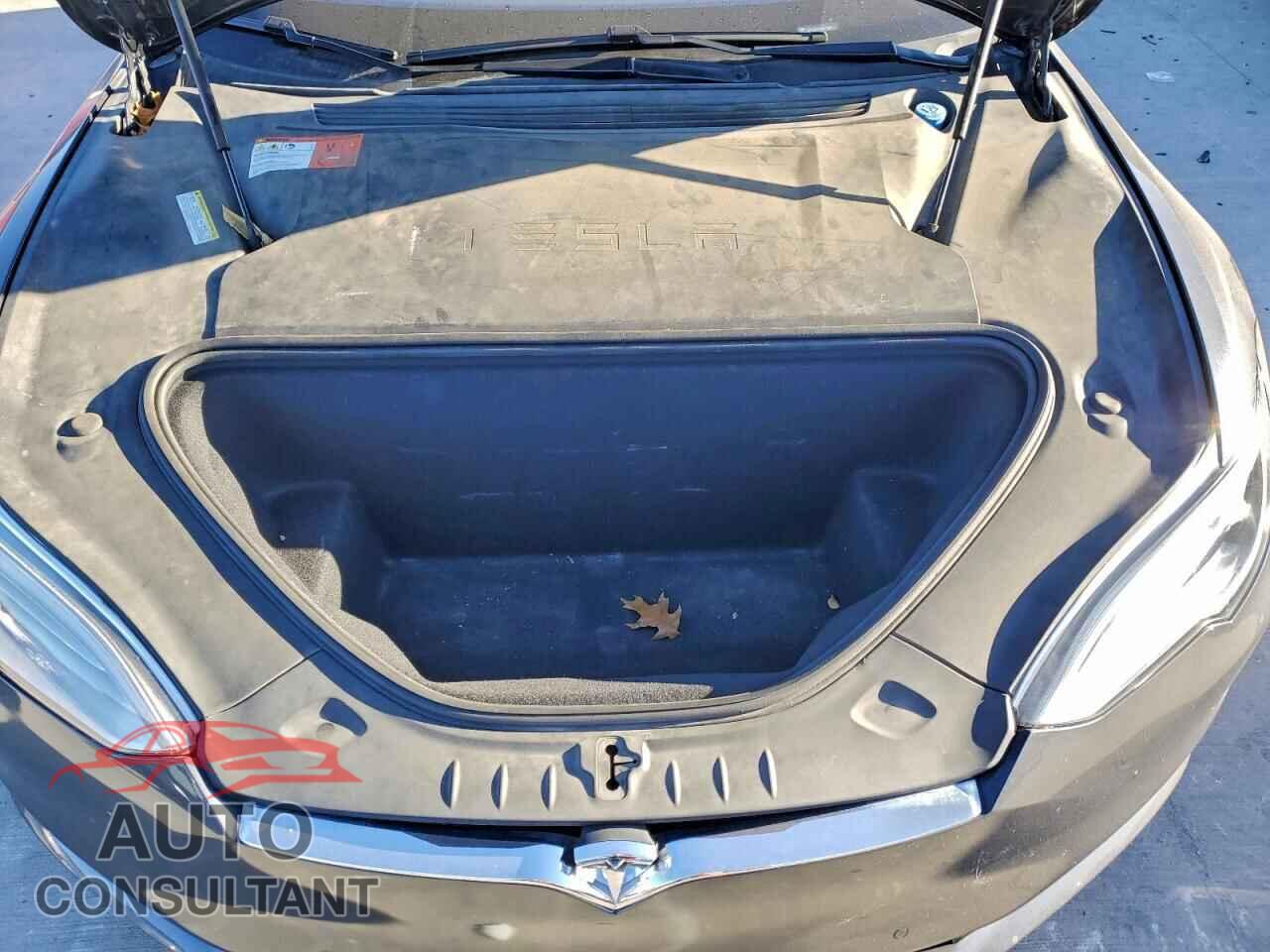 TESLA MODEL S 2016 - 5YJSA1E13GF162603