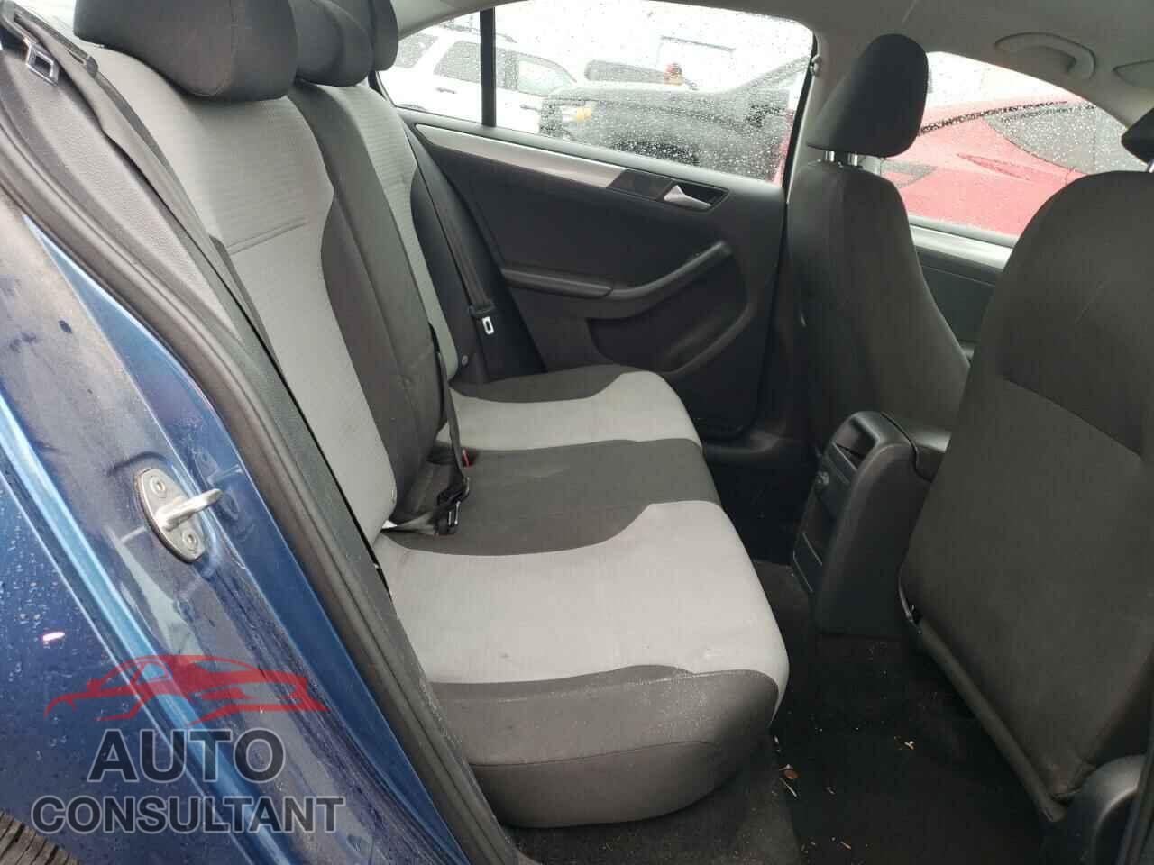 VOLKSWAGEN JETTA 2017 - 3VW2B7AJ9HM408098