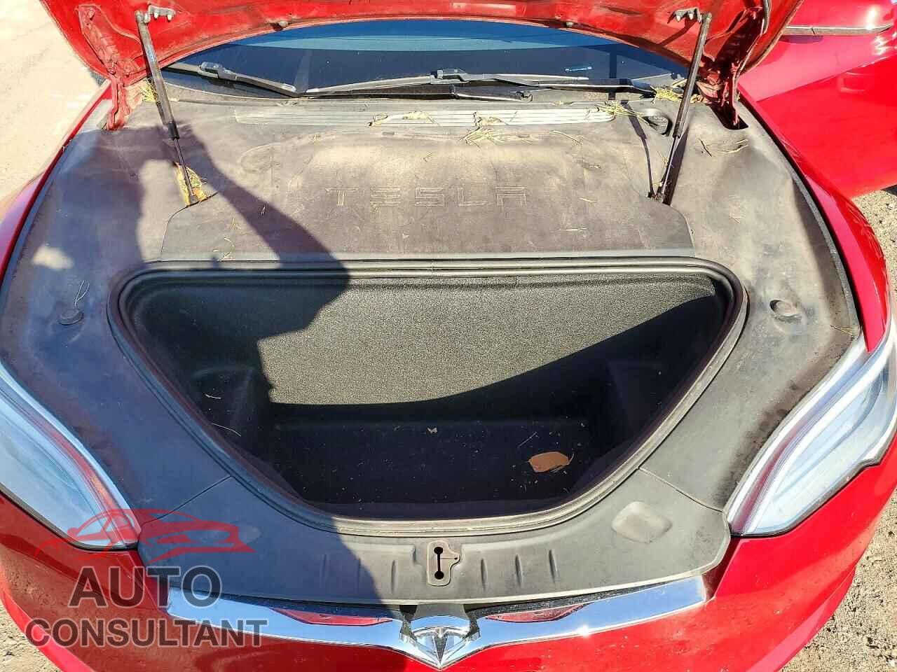 TESLA MODEL S 2020 - 5YJSA1E21LF399898