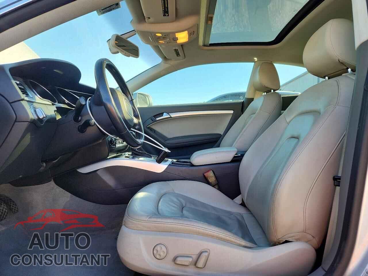 AUDI A5 2012 - WAULFAFR9CA015518