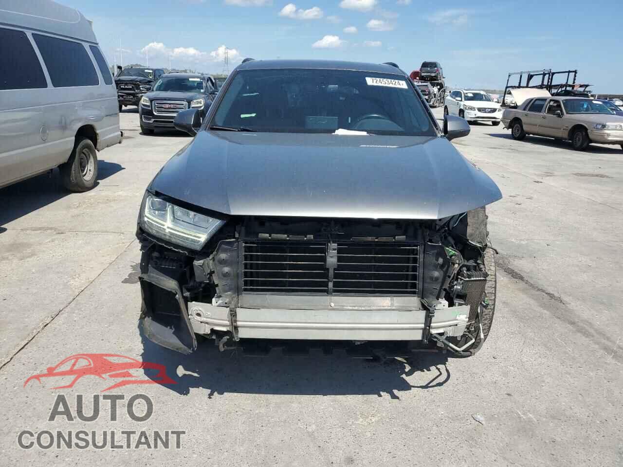 AUDI Q7 2017 - WA1LAAF75HD026192