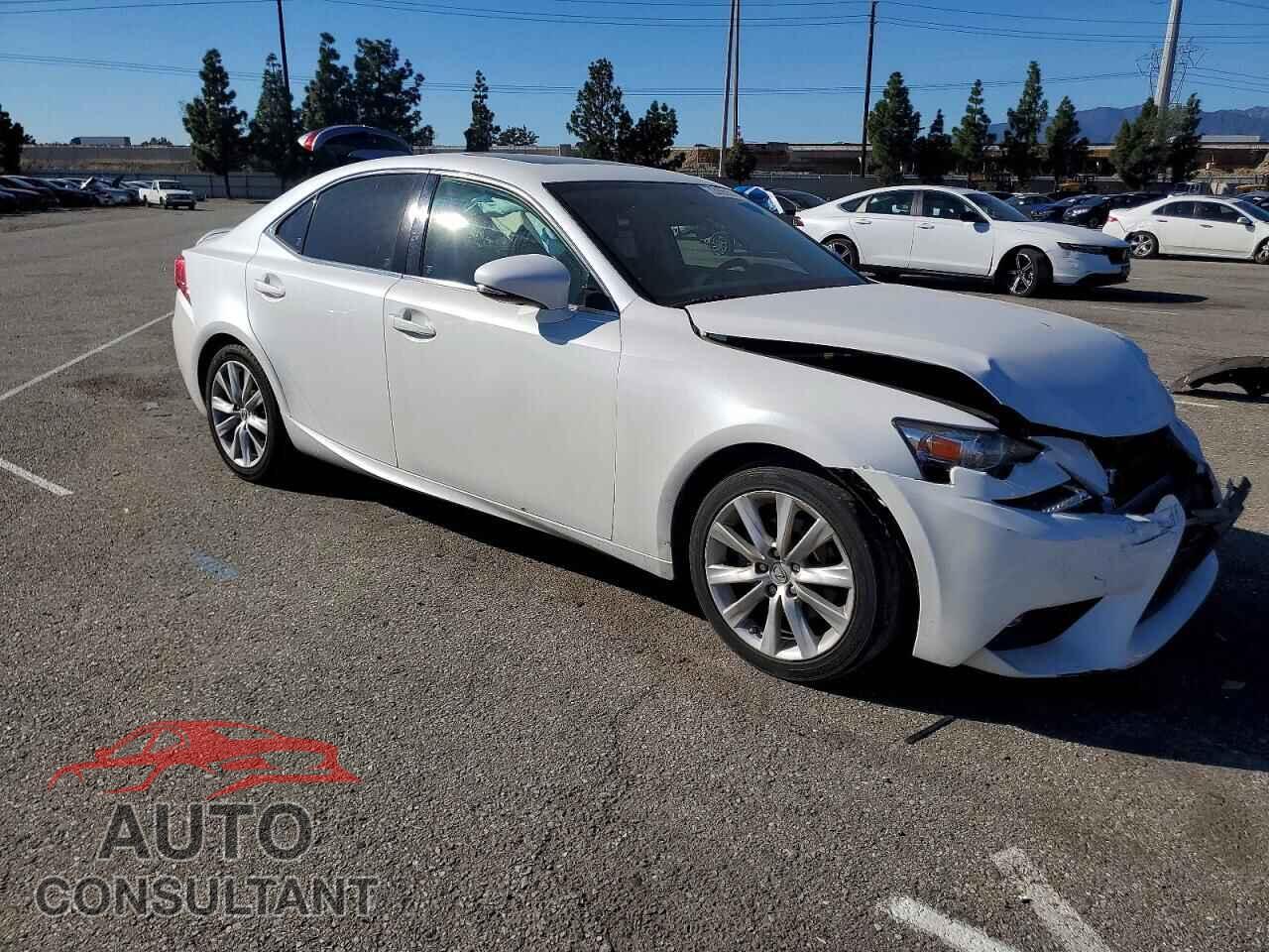 LEXUS IS 2015 - JTHBF1D2XF5081852