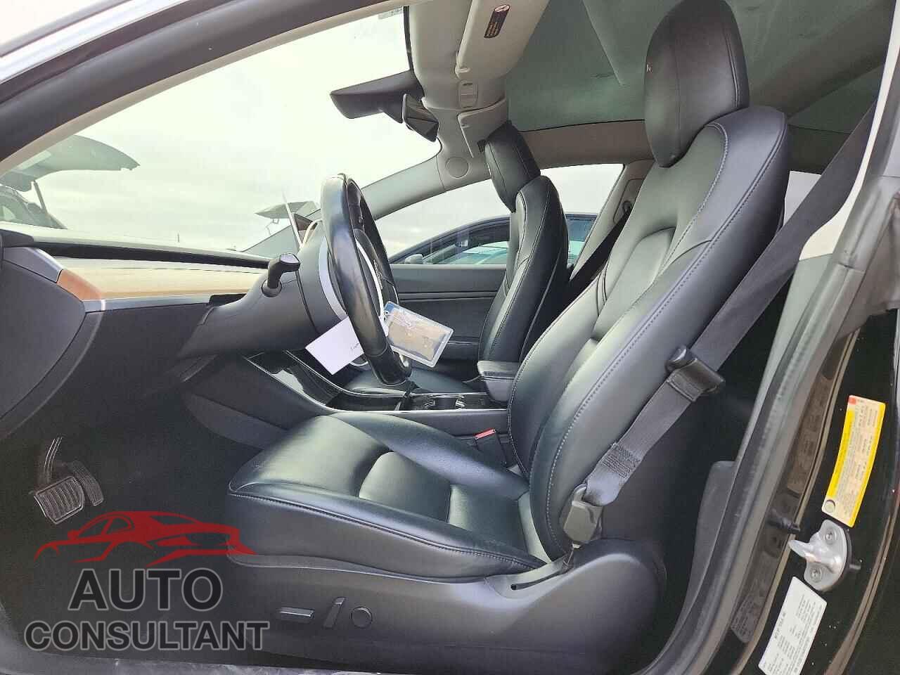 TESLA MODEL 3 2019 - 5YJ3E1EA4KF297901