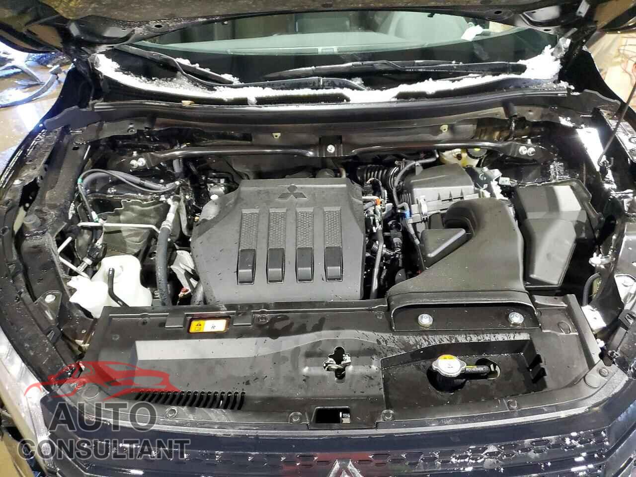 MITSUBISHI ECLIPSE 2025 - JA4ATWAA6SZ035205