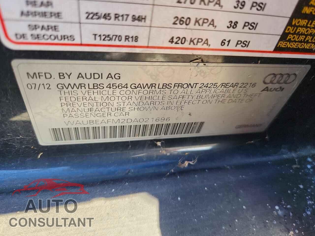AUDI A3 2013 - WAUBEAFM2DA021696