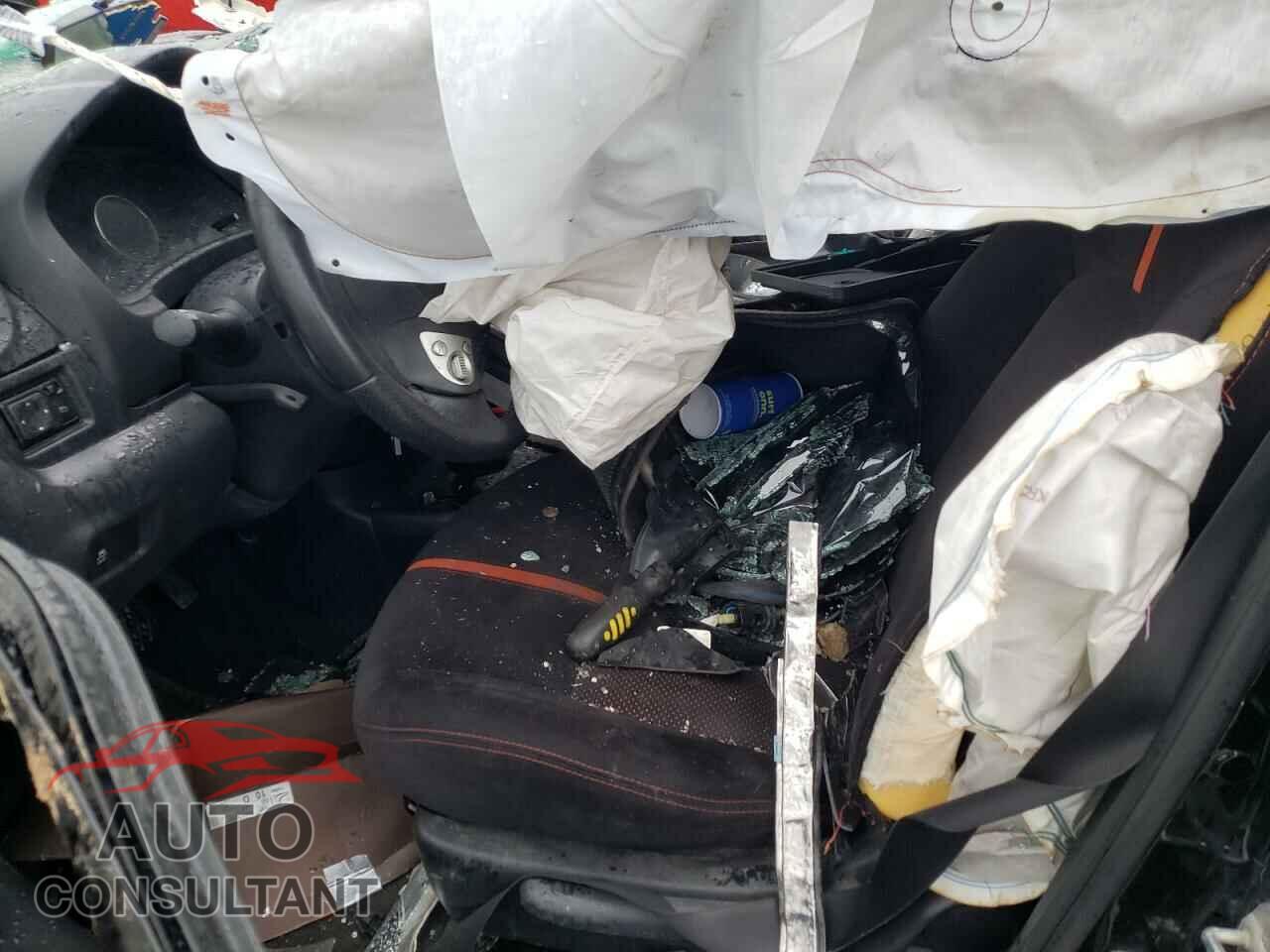 NISSAN VERSA 2015 - 3N1CE2CP7FL371223