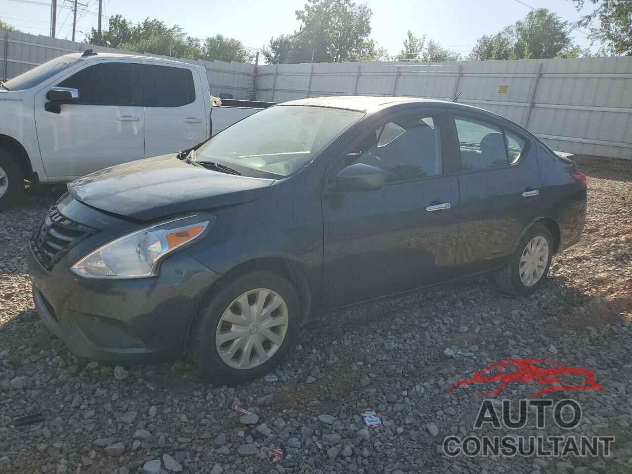 NISSAN VERSA 2017 - 3N1CN7AP2HL847025