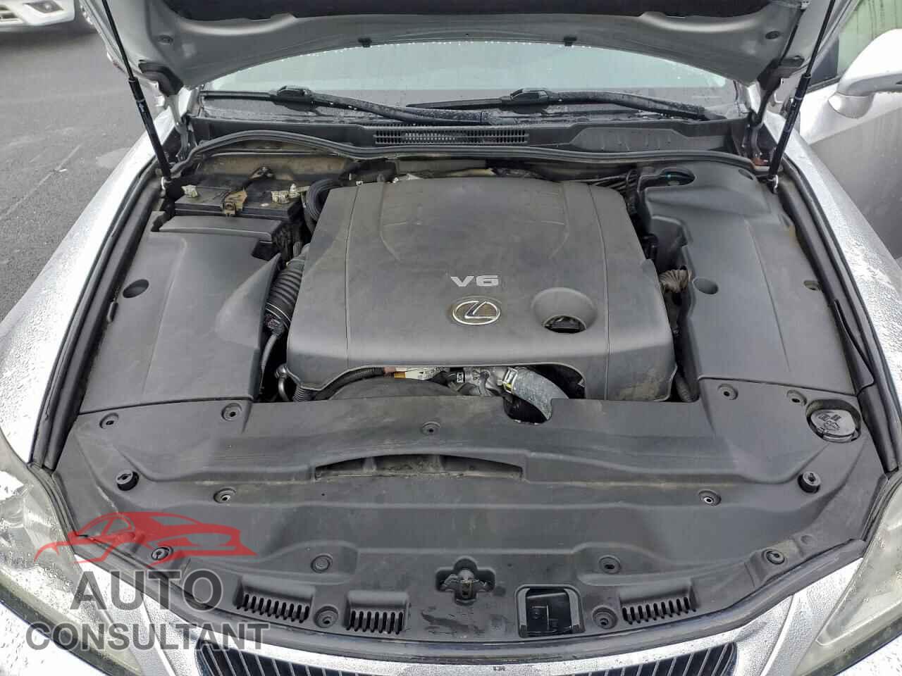 LEXUS IS 2014 - JTHFF2C23E2531396