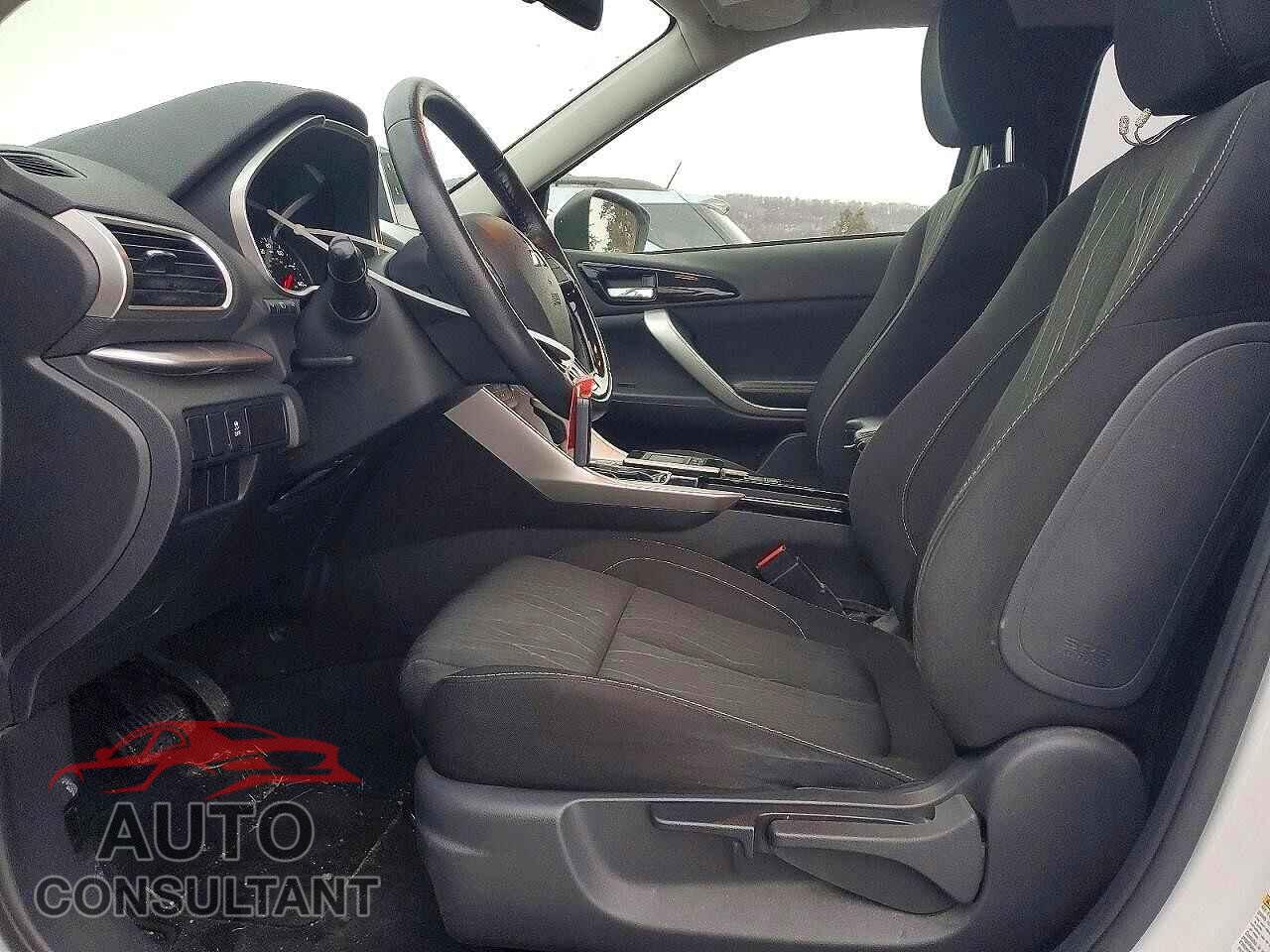 MITSUBISHI ECLIPSE 2019 - JA4AT5AA3KZ001894