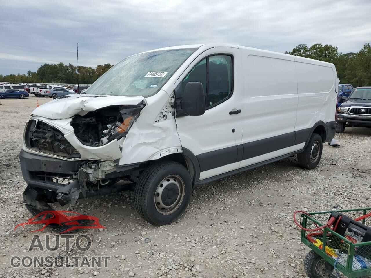 FORD TRANSIT 2018 - 1FTYR2YM3JKB45955