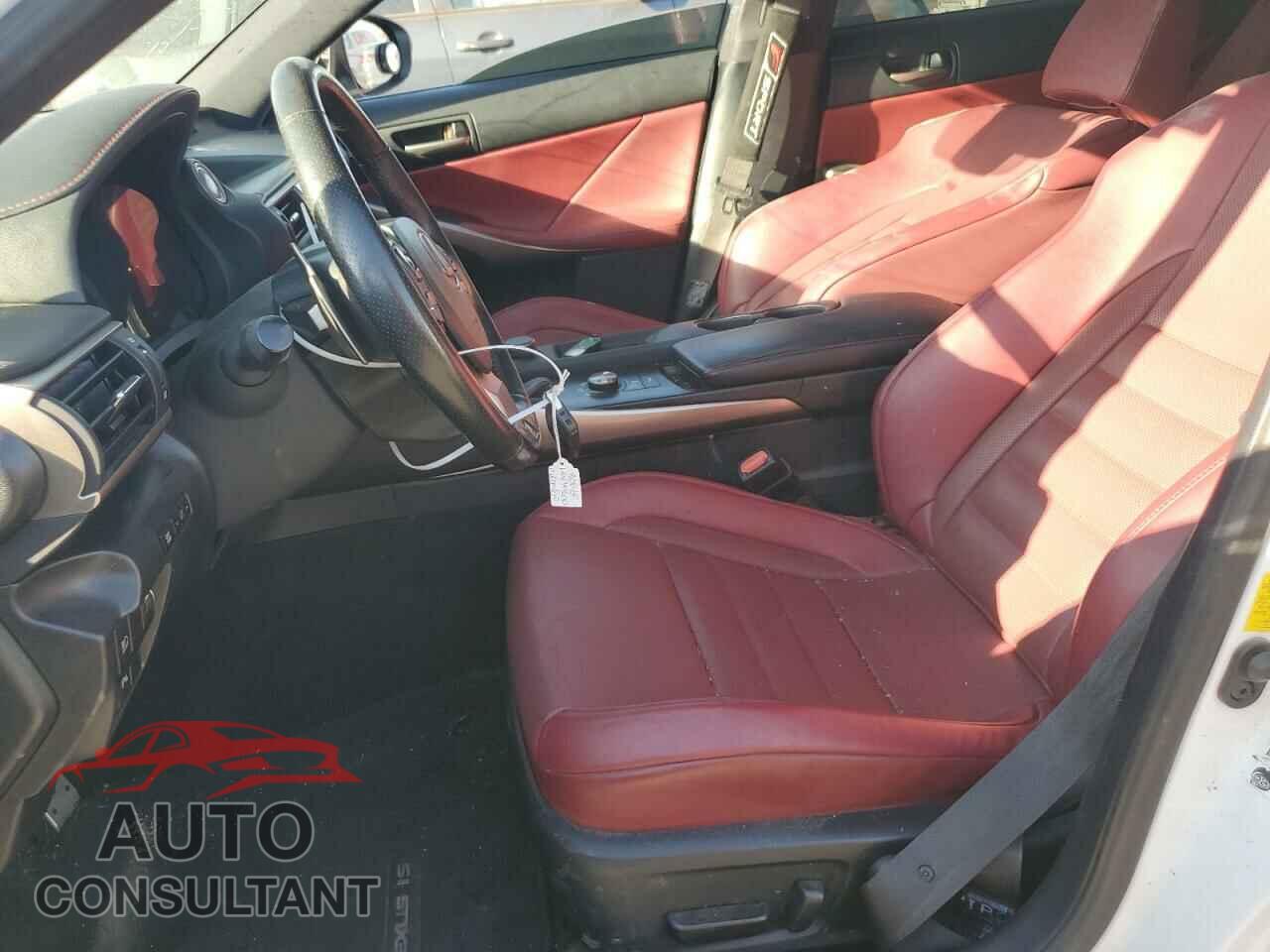 LEXUS IS 2019 - JTHBA1D27K5094177