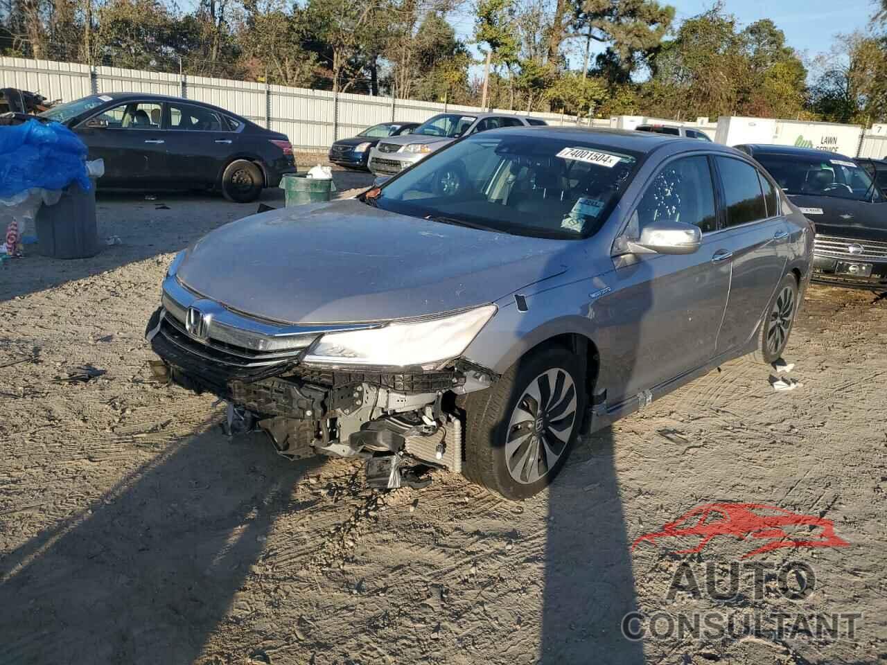 HONDA ACCORD 2017 - JHMCR6F73HC011576