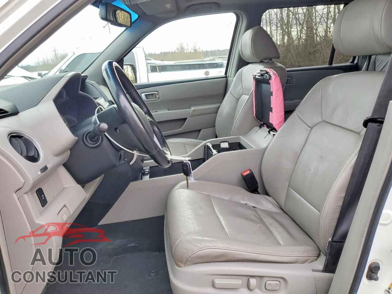 HONDA PILOT 2009 - 5FNYF48679B052418