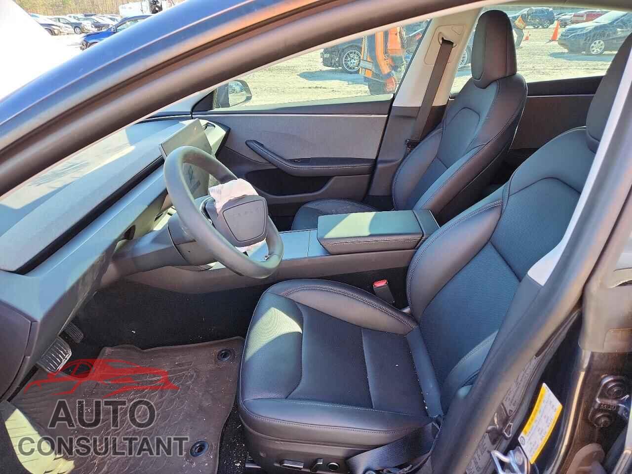 TESLA MODEL 3 2025 - 5YJ3E1EA6SF964788