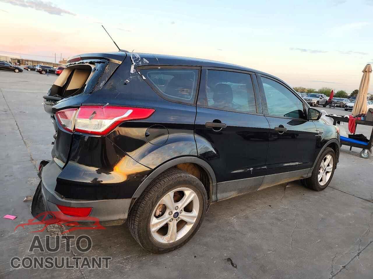 FORD ESCAPE 2015 - 1FMCU0F79FUB12315