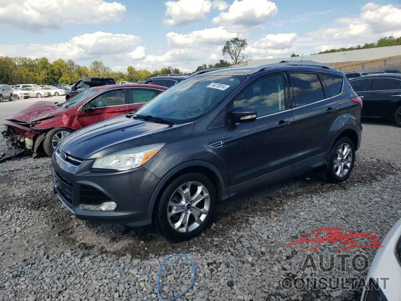 FORD ESCAPE 2015 - 1FMCU0J9XFUA92147