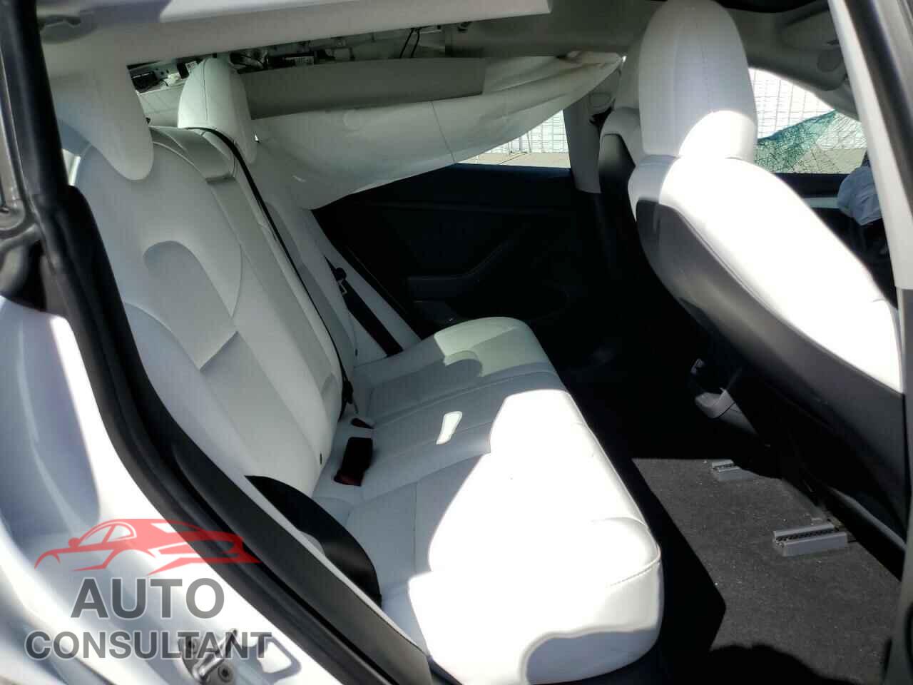 TESLA MODEL 3 2021 - 5YJ3E1EA9MF088902