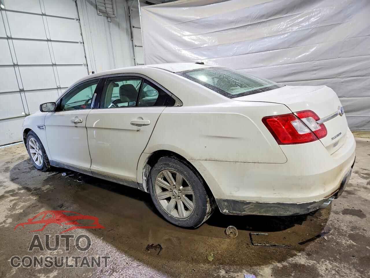 FORD TAURUS 2012 - 1FAHP2DW8CG124883