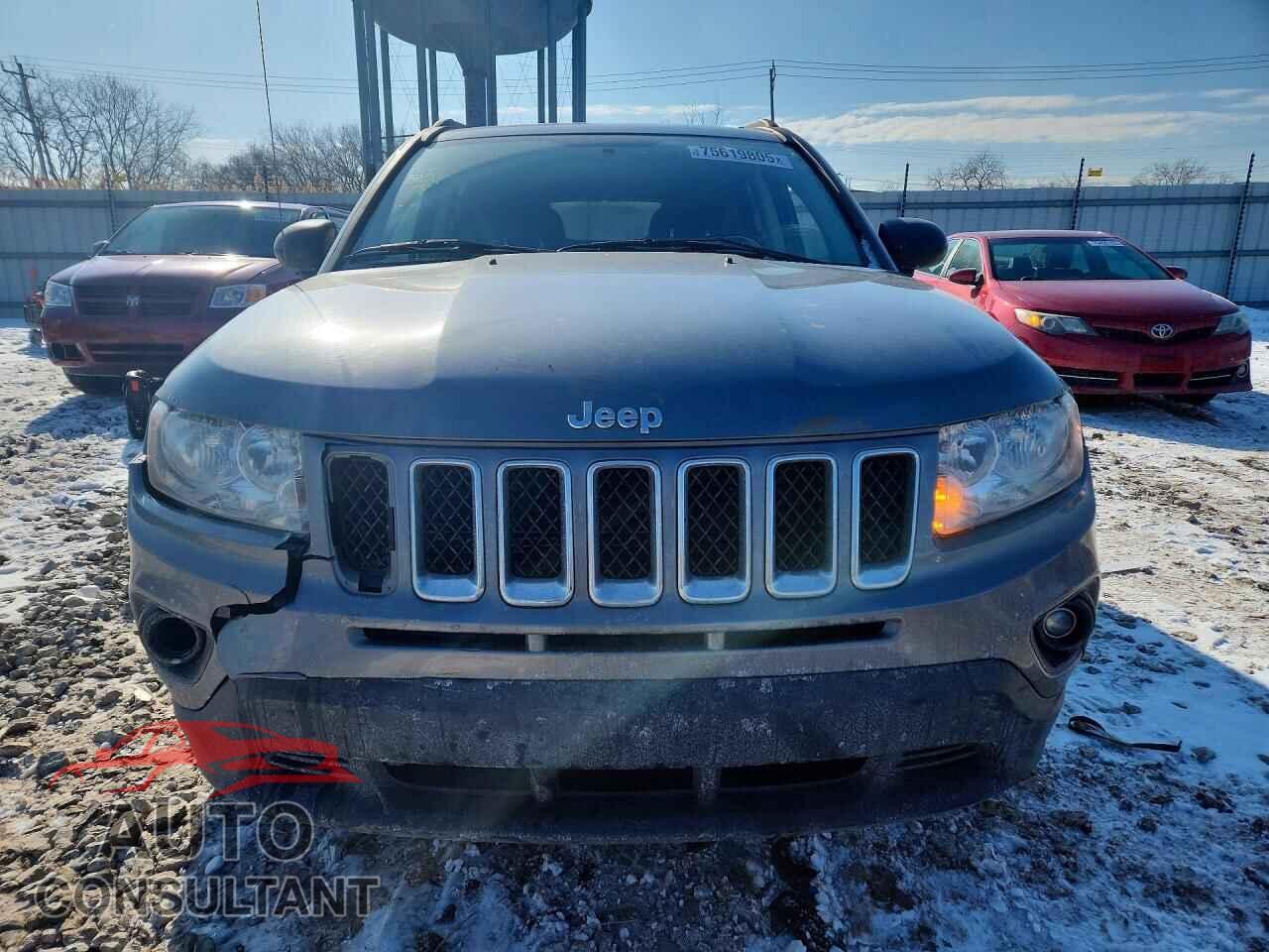 JEEP COMPASS 2013 - 1C4NJCEB3DD218530