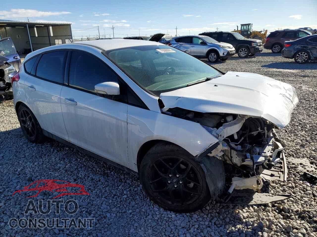 FORD FOCUS 2016 - 1FADP3K28GL405941