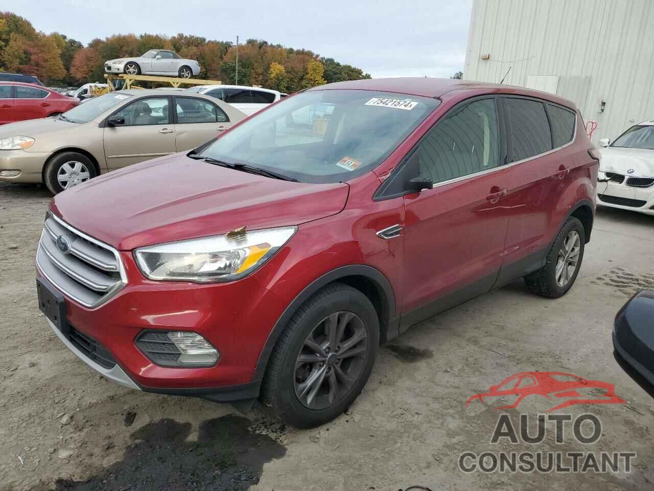 FORD ESCAPE 2017 - 1FMCU9GD0HUE28892