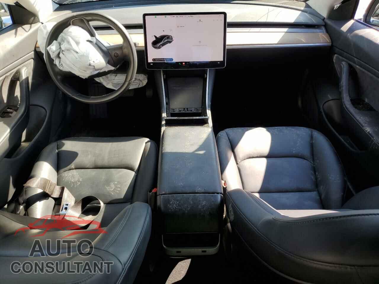 TESLA MODEL 3 2018 - 5YJ3E1EA1JF059390