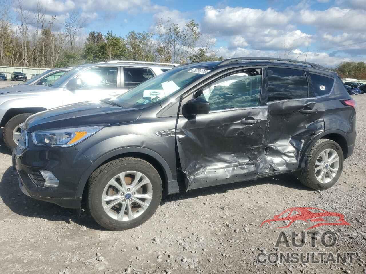 FORD ESCAPE 2018 - 1FMCU0GD8JUC85403