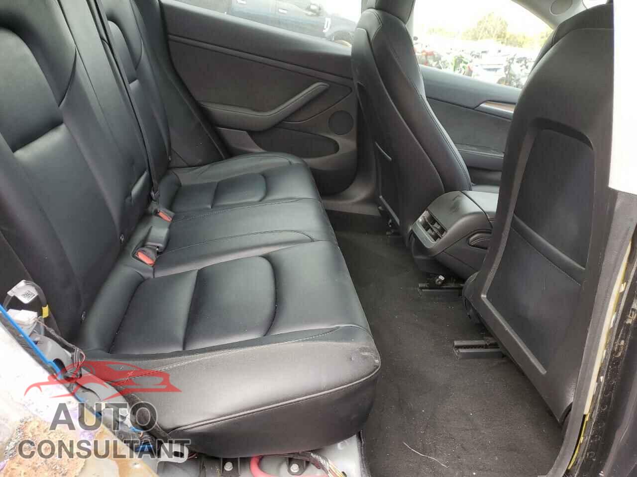 TESLA MODEL 3 2022 - 5YJ3E1EA7NF289621