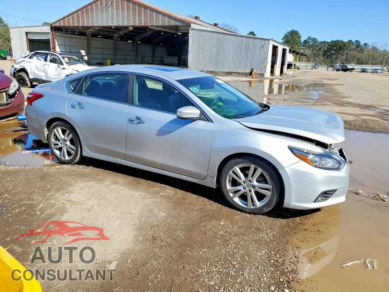 NISSAN ALTIMA 2017 - 1N4BL3AP1HC191845