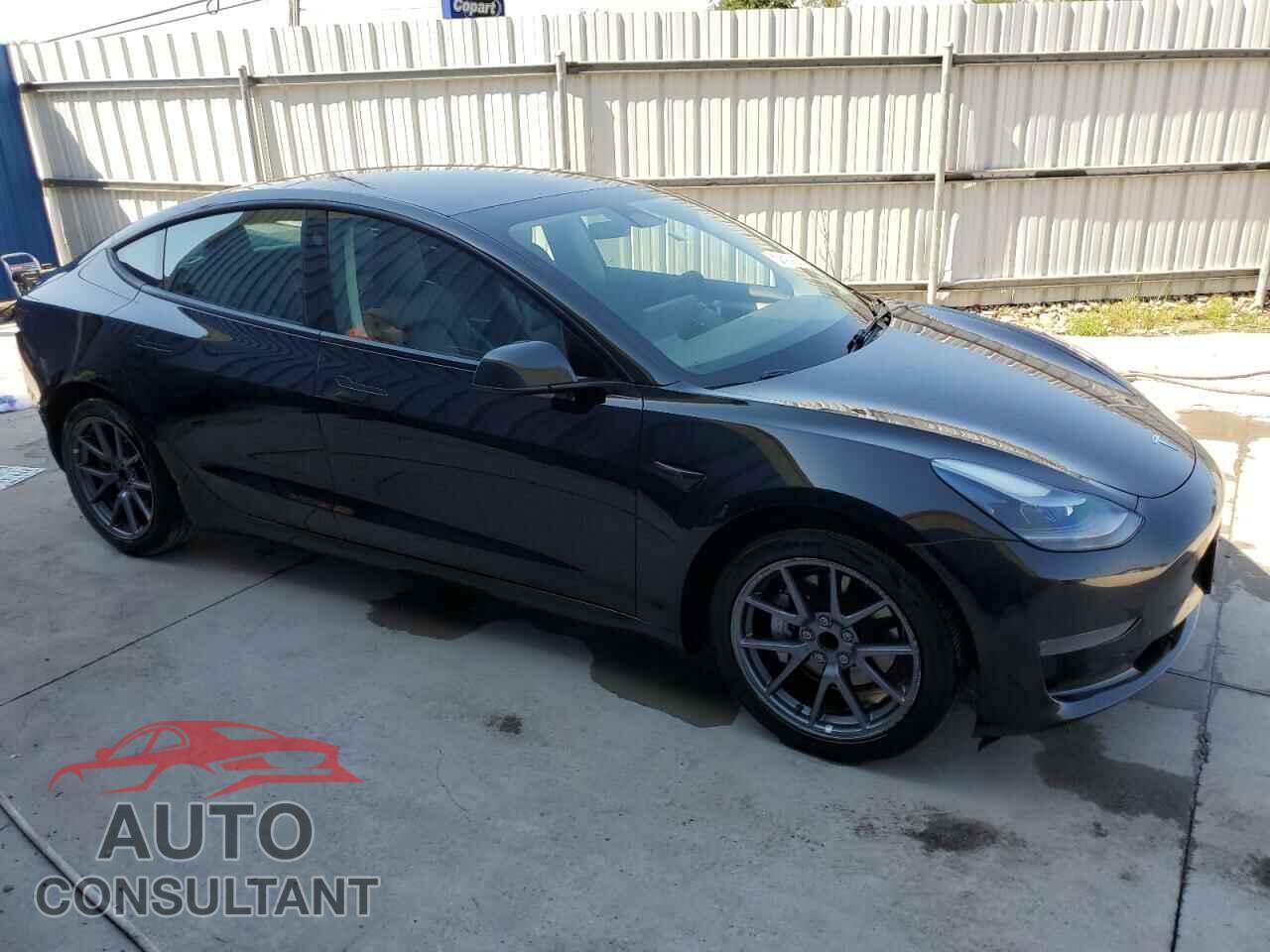 TESLA MODEL 3 2022 - 5YJ3E1EA7NF185761