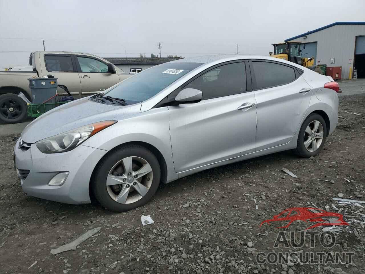 HYUNDAI ELANTRA 2013 - 5NPDH4AE3DH377541