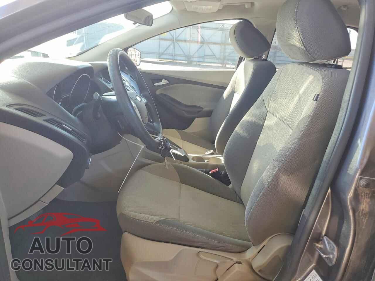 FORD FOCUS 2014 - 1FADP3F28EL109468