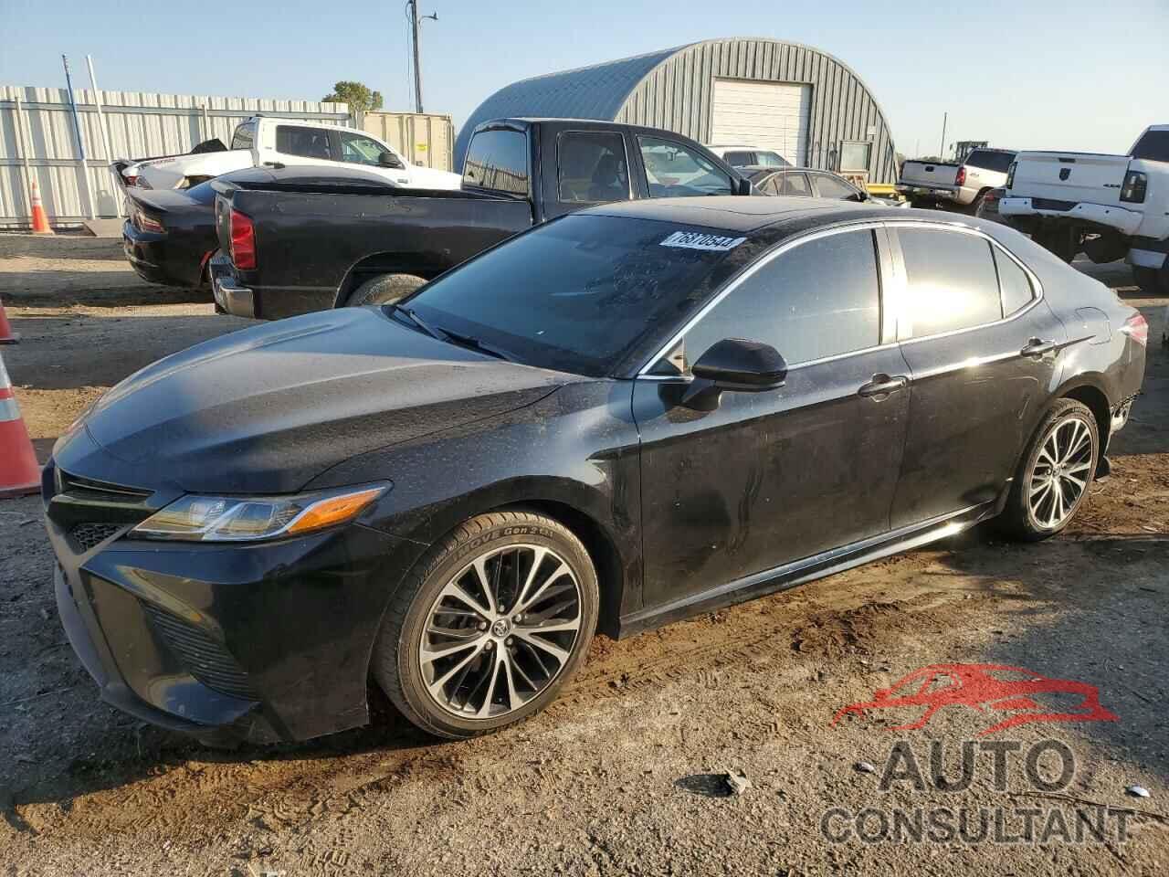 TOYOTA CAMRY 2020 - 4T1G11AK2LU861013