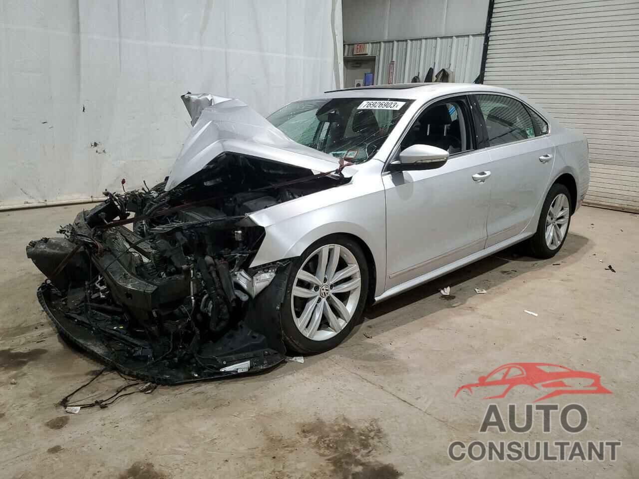 VOLKSWAGEN PASSAT 2018 - 1VWCA7A38JC038388