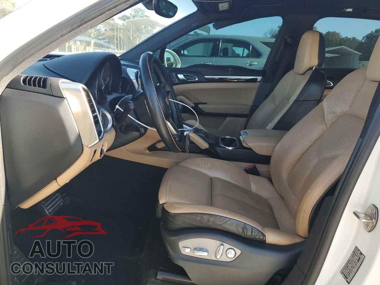PORSCHE CAYENNE 2016 - WP1AA2A20GLA01427