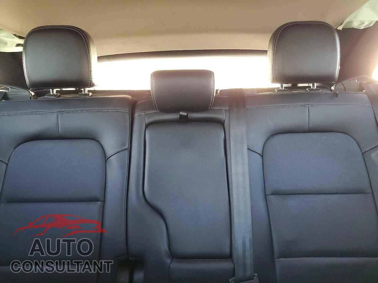 FORD ESCAPE 2020 - 1FMCU0H65LUC04232