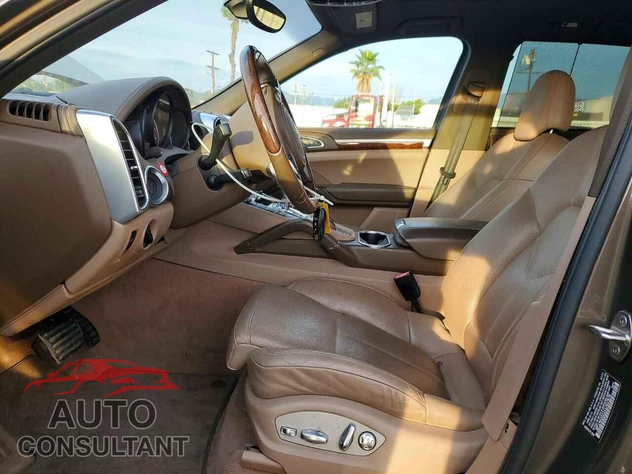PORSCHE CAYENNE 2012 - WP1AA2A21CLA07876