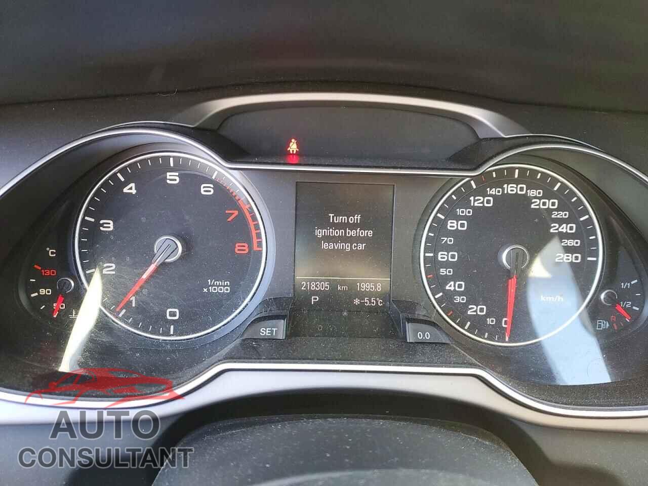 AUDI A4 2013 - WAUFFCFL4DN023072