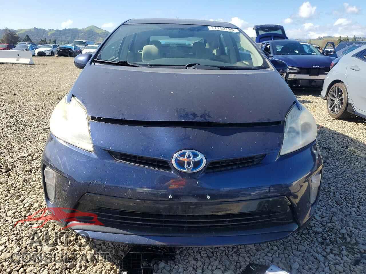 TOYOTA PRIUS 2013 - JTDKN3DU2D1616632
