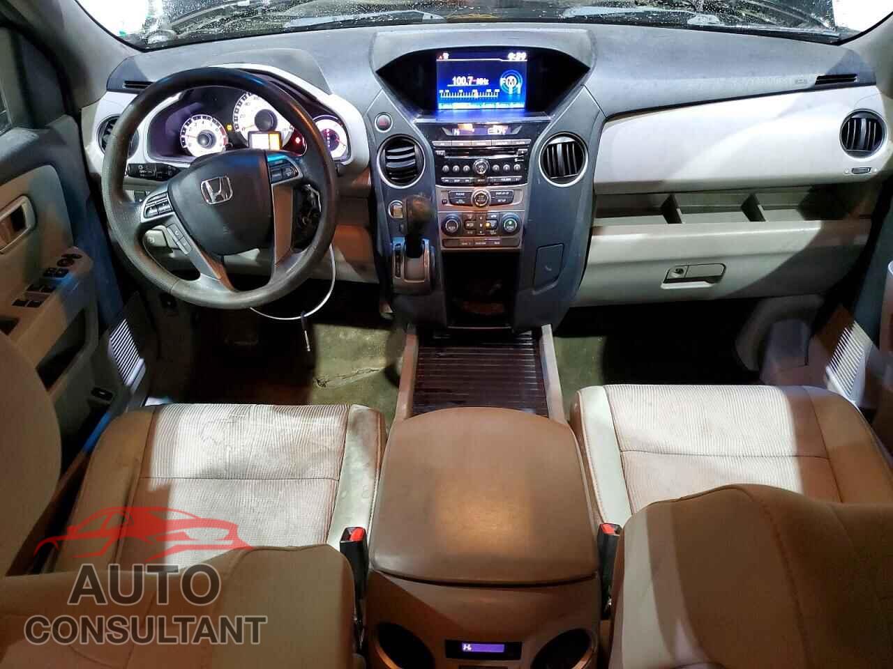 HONDA PILOT 2014 - 5FNYF4H45EB005705