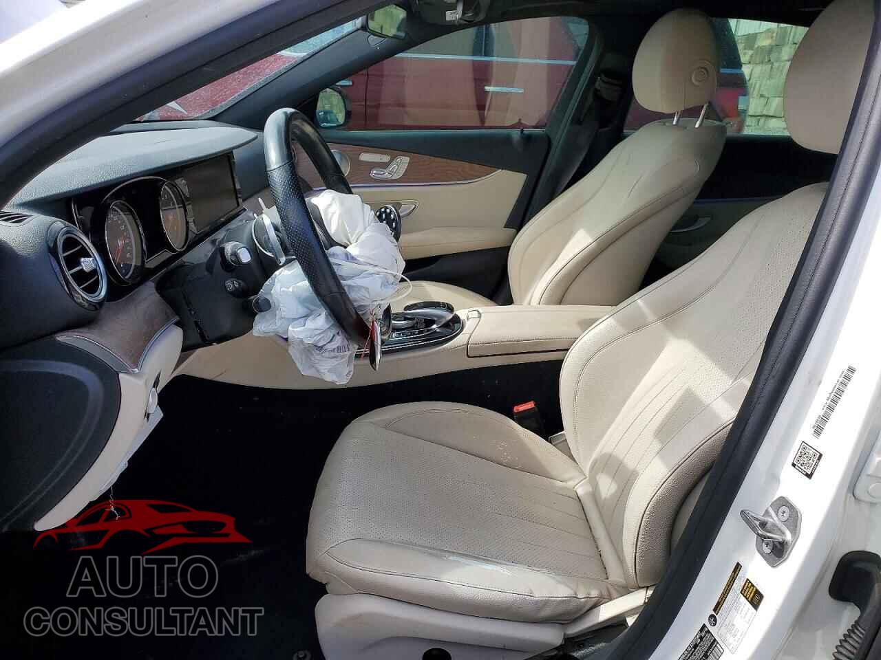 MERCEDES-BENZ E-CLASS 2017 - WDDZF4KBXHA046233