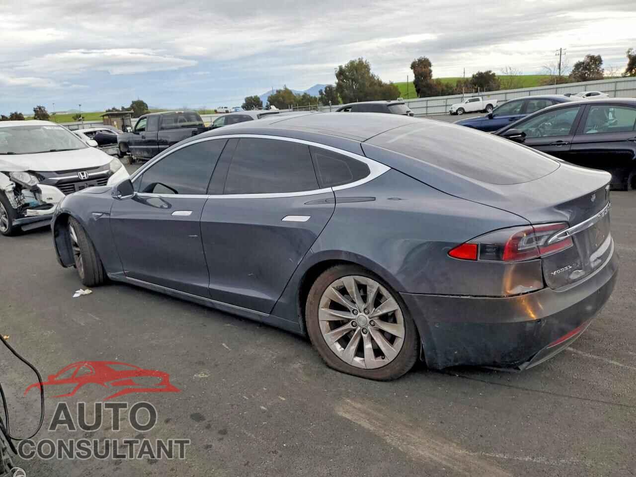 TESLA MODEL S 2016 - 5YJSA1E24GF157256