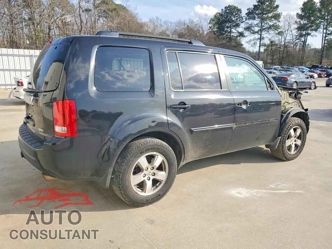 HONDA PILOT 2011 - 5FNYF4H43BB028511