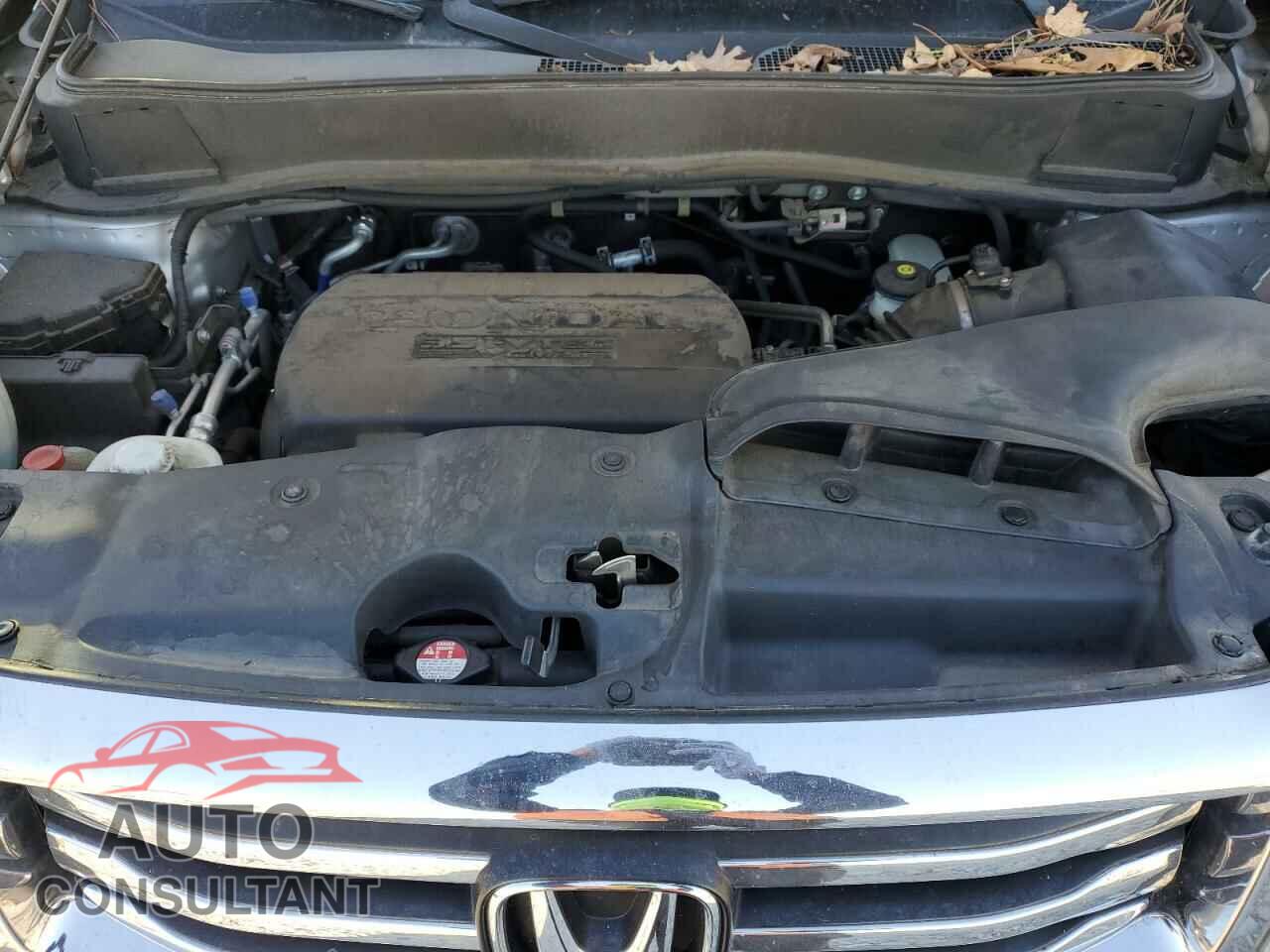 HONDA PILOT 2015 - 5FNYF3H53FB034205